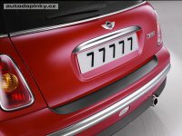 RGM ochranný plast hrany zadního nárazníku Mini One/Cooper -- rok výroby 2001-06 RGM ochranný plast hrany zadního nárazníku Mini One/Cooper -- rok výroby 2001-06